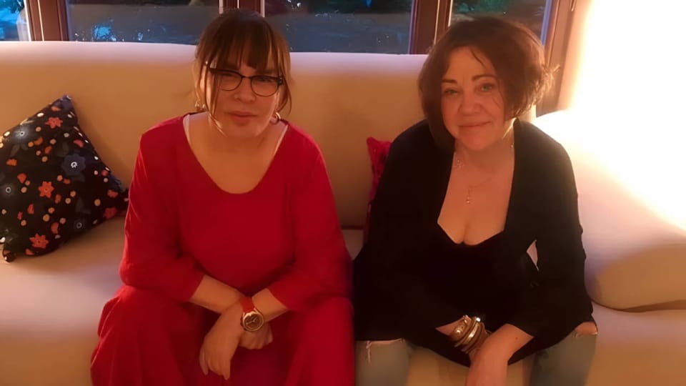 UÇANKUŞ MAGAZİN | Sezen Aksu ile Nazan Öncel'den düet